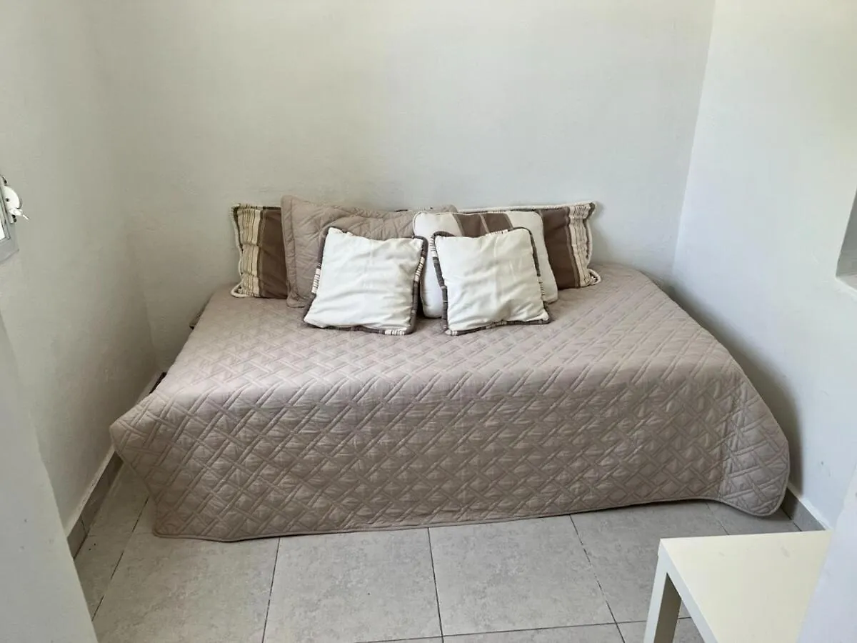 Spacious 3 Bedroom 2 Bathroom Marigot Home Sint Maarten/Saint Martin